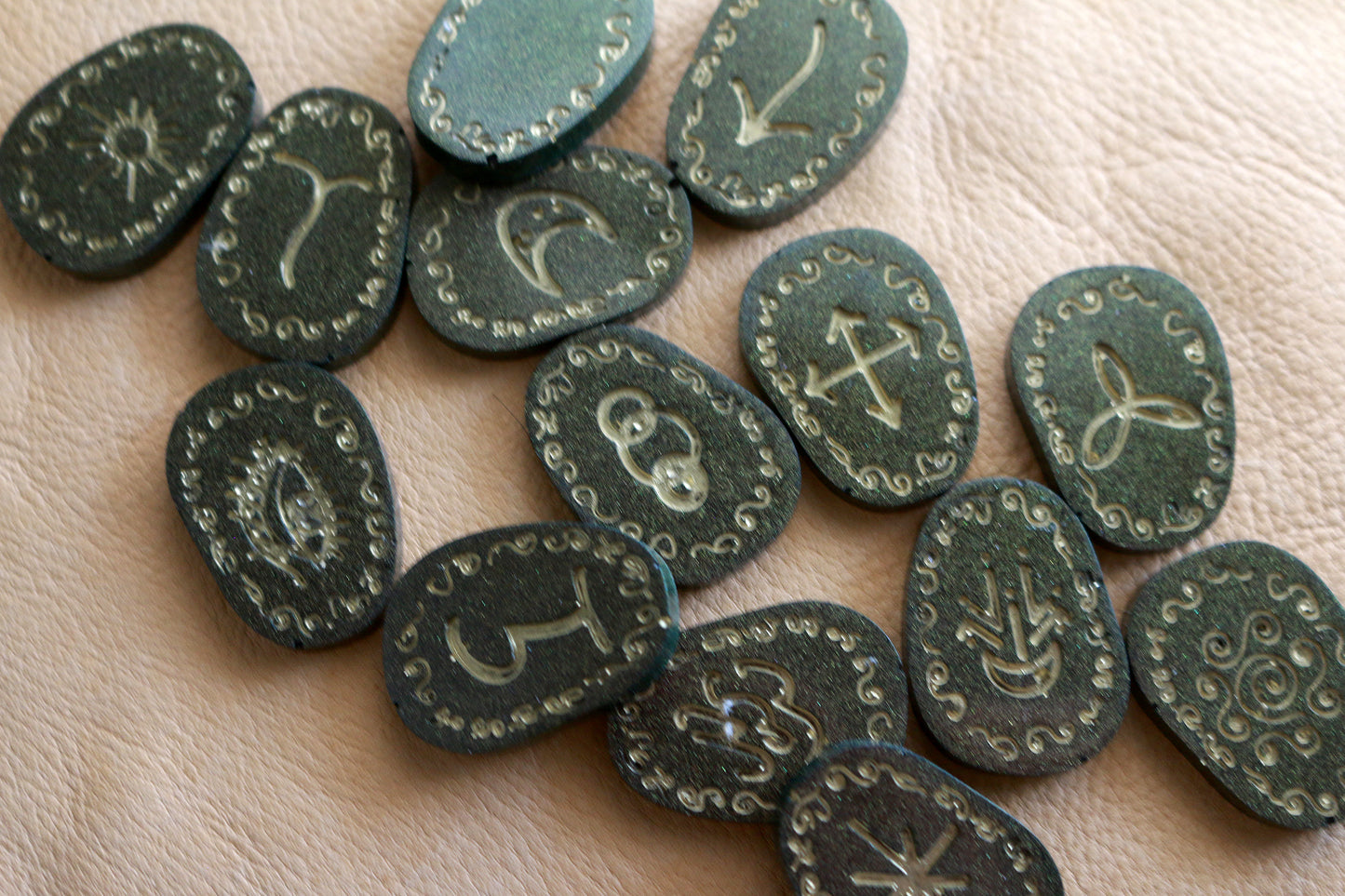 Dark Forest Witches Rune Set
