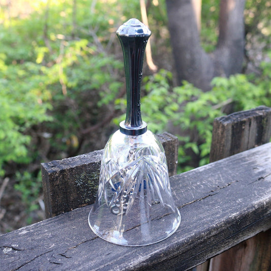 Secondhand 89 Crystal Bell w/Metal Handle