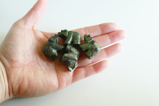 Dragon Blood Jasper Bear (1 in)