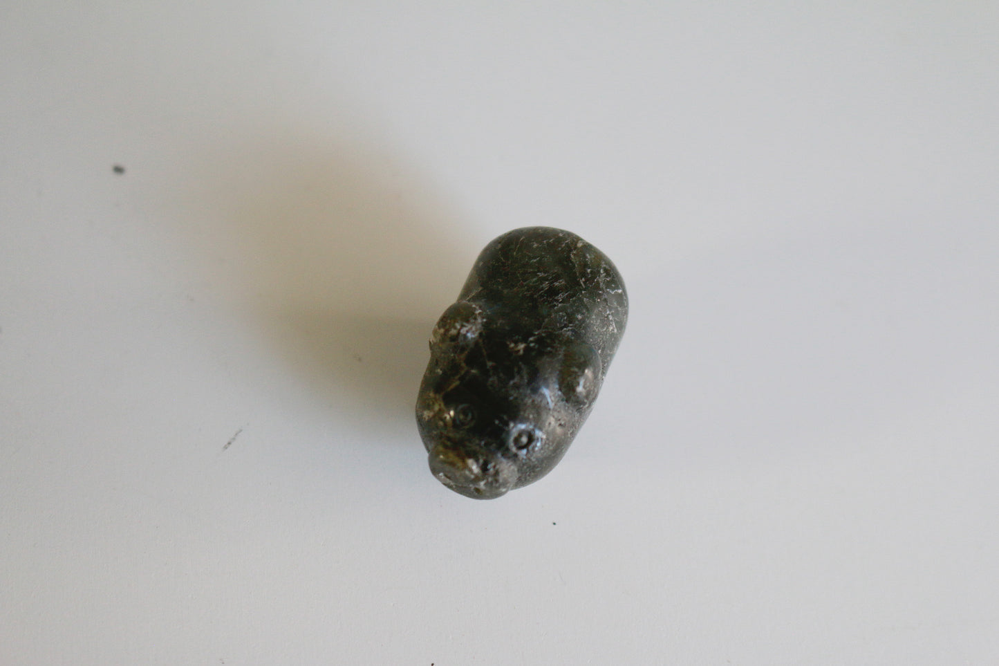Labradorite Pig (1.2 in)