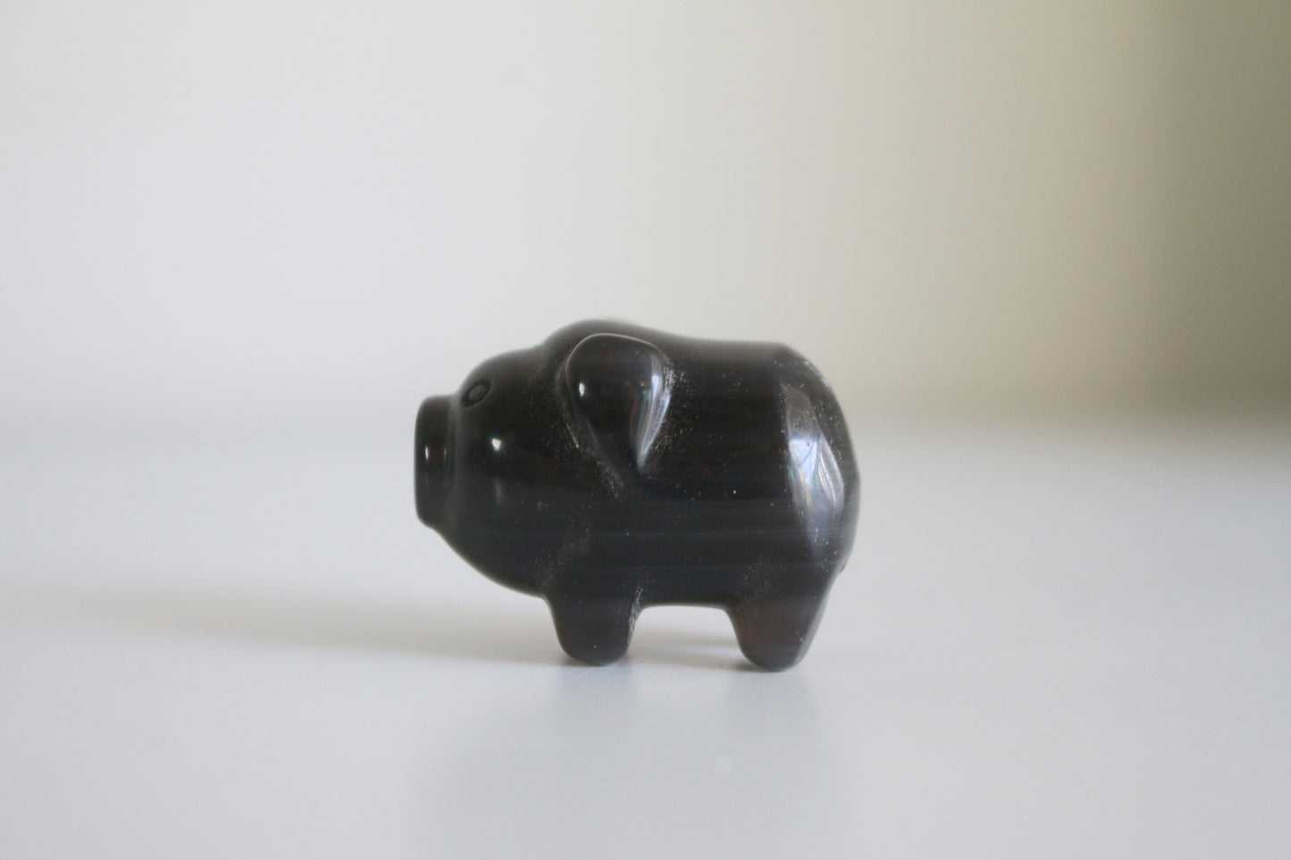 Midnight Lace Obsidian Pig (1.2 in)