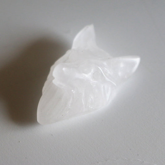 Clear Quartz Wolf Head (1.5 in)