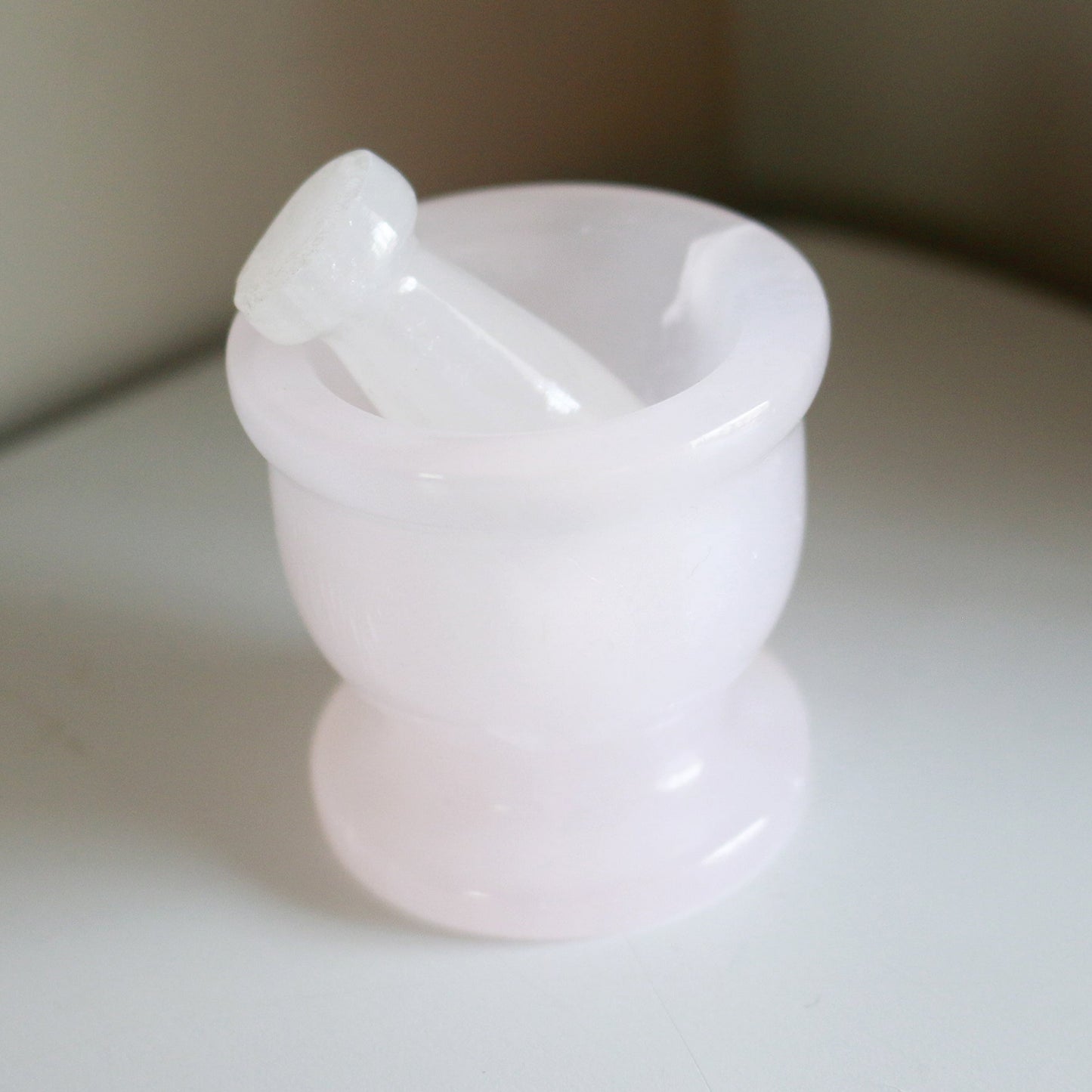 Mangano Calcite Mortar and Pestle (2 in)