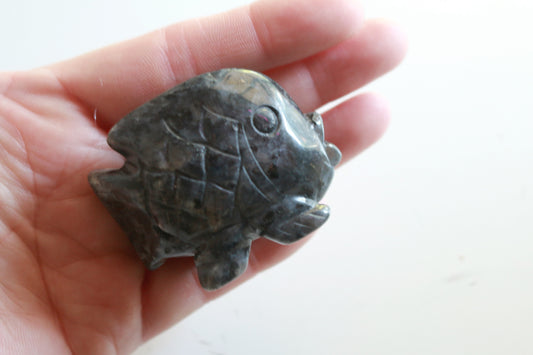Larvikite Goldfish (2 in)