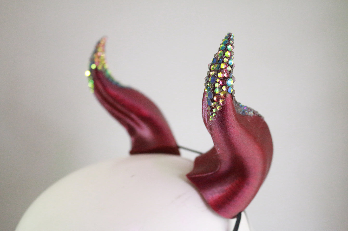 Abyssal Showgirl - Rhinestone Medium Beast Costume Horns