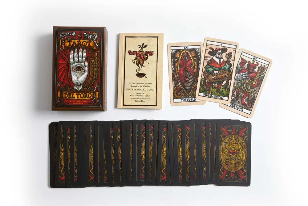 Tarot del Toro: A Tarot Deck and Guidebook