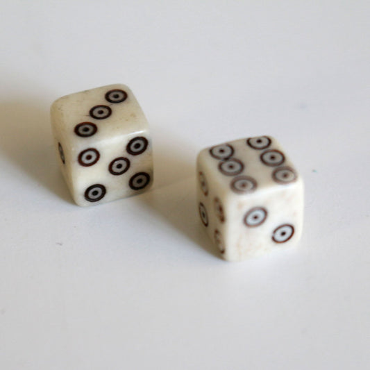 Bone Dice (Pair)