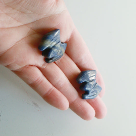 Sodalite Bat (1in)