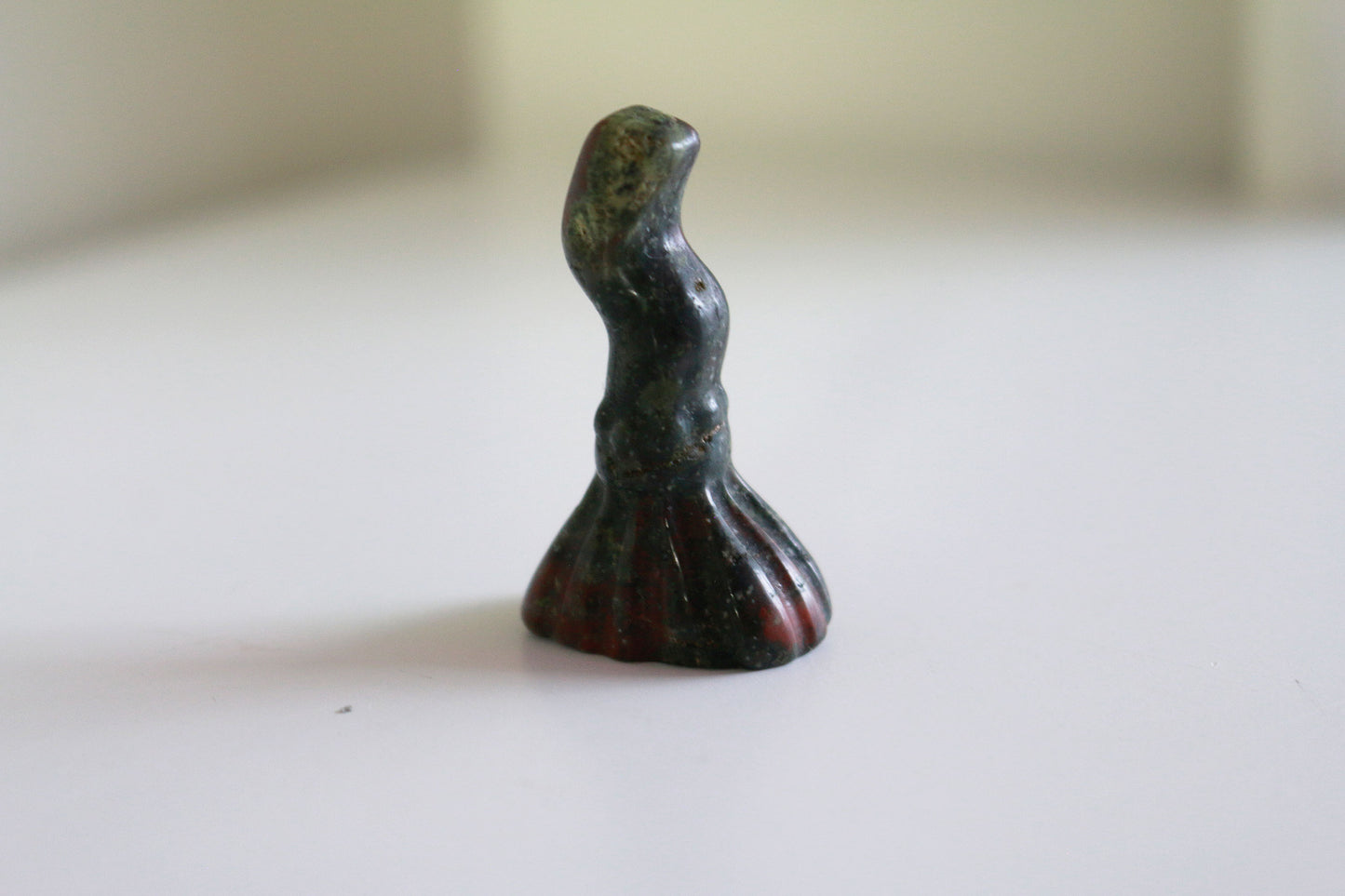 Dragon Bloodstone Broom (1.5 in)