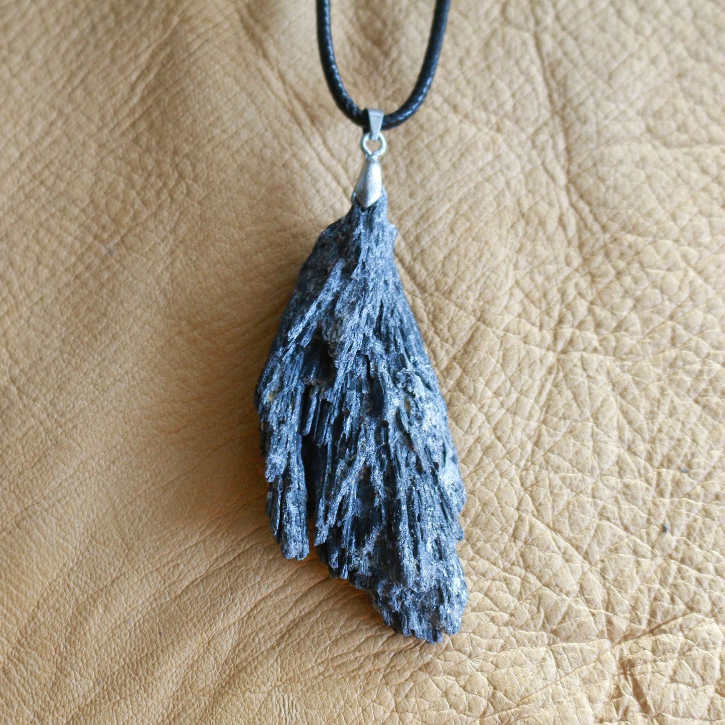 Raw Black Kyanite Necklace (2.5 in)