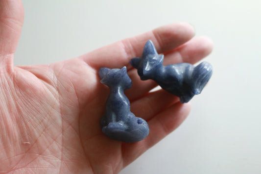 Blue Aventurine Fox (1.5 in)