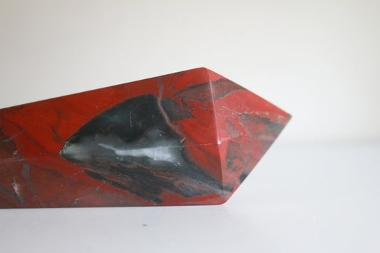 Bloodstone Wand (8 in)