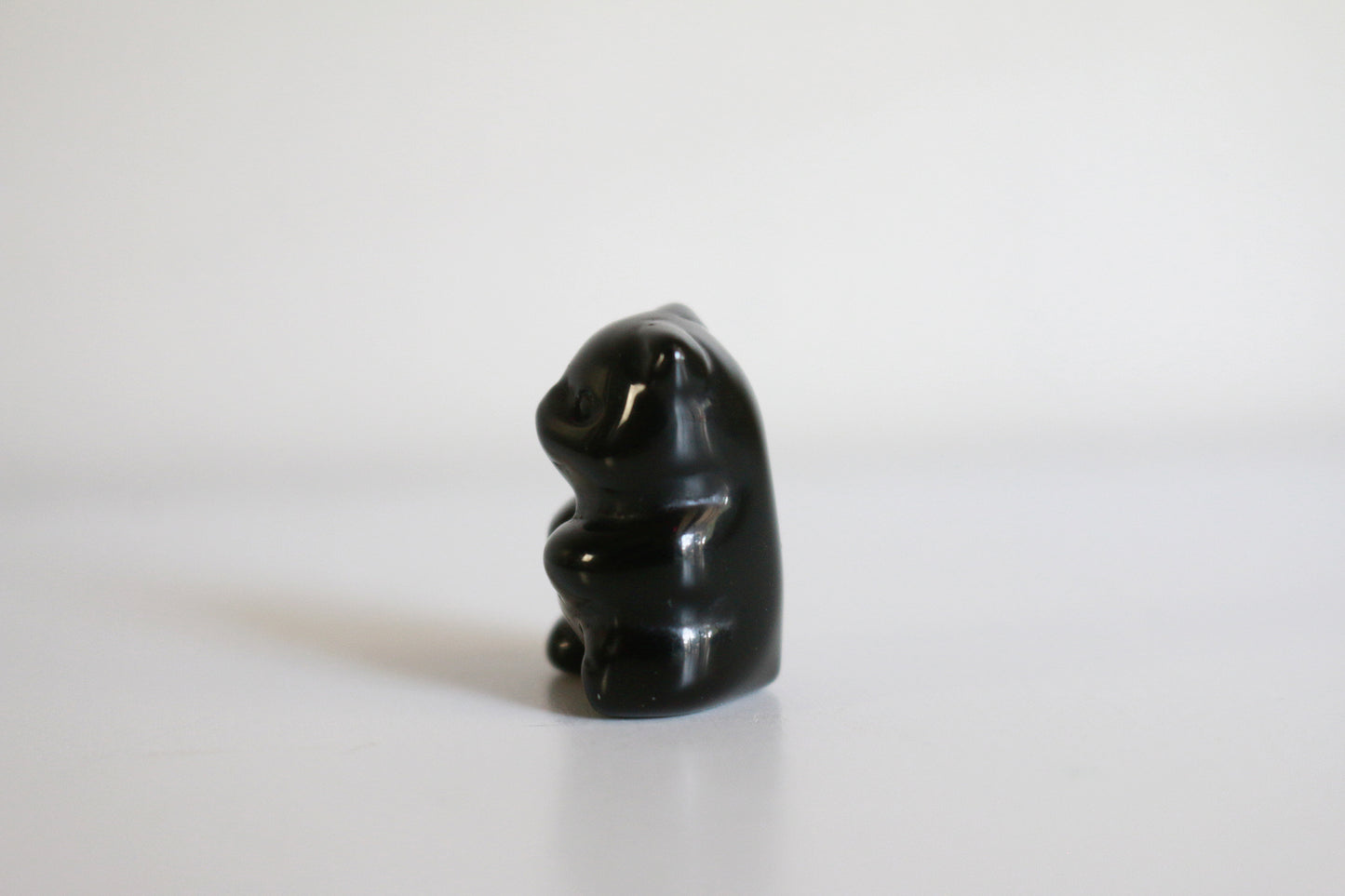 Obsidian Lucky Cat (1 in)