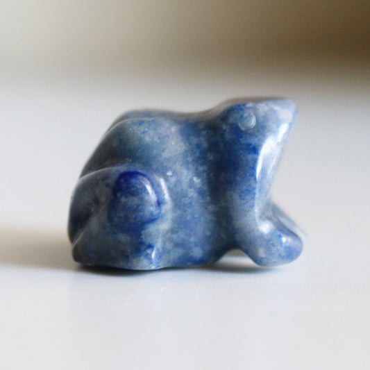 Blue Aventurine Frog (1 in)