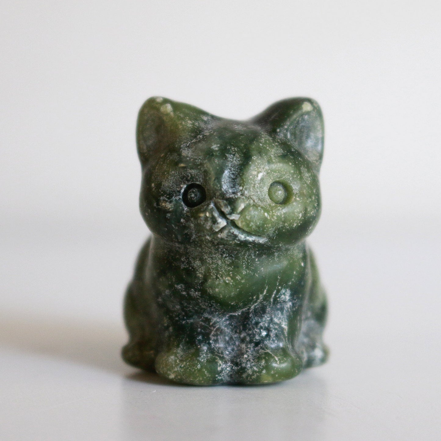 Dark Serpentine Cat (1.5 in)