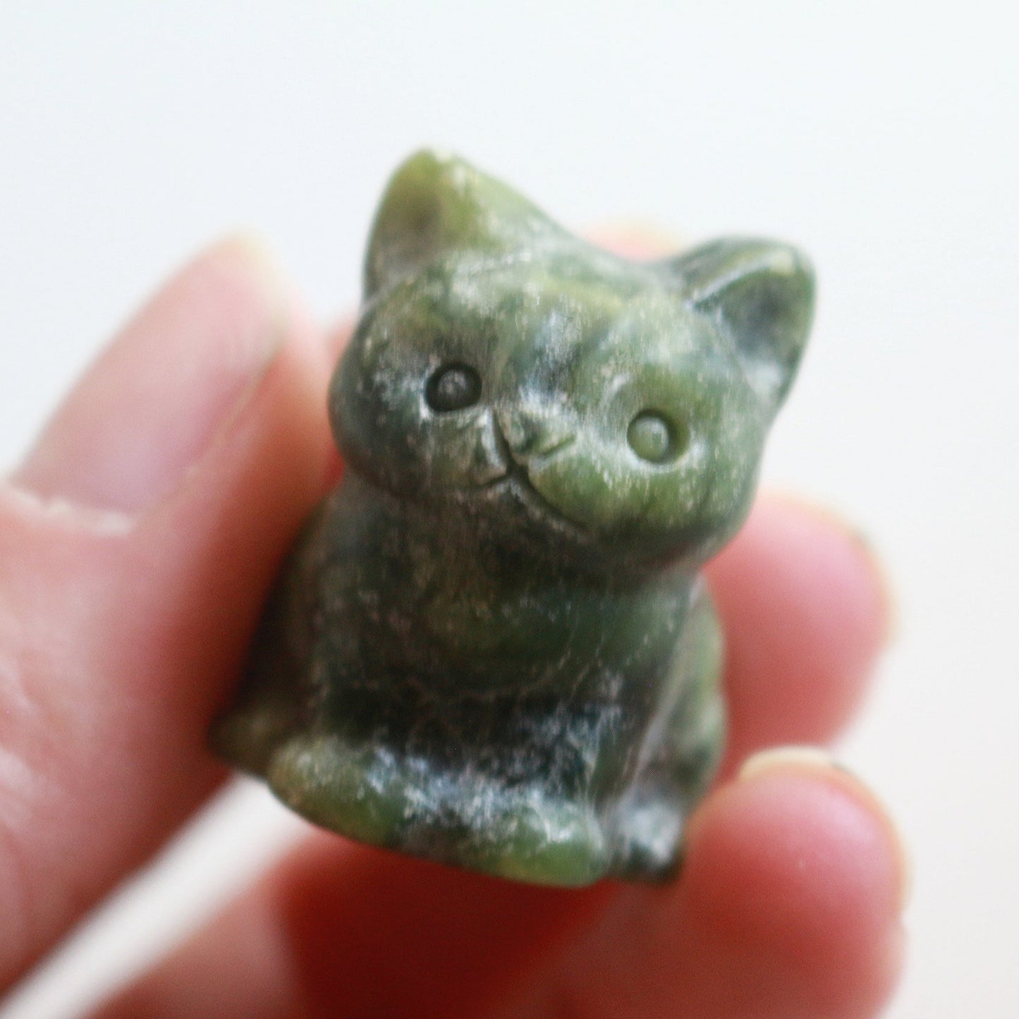 Dark Serpentine Cat (1.5 in)