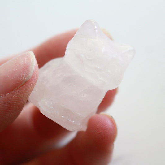 Rose Quartz Cat (1.5 in)