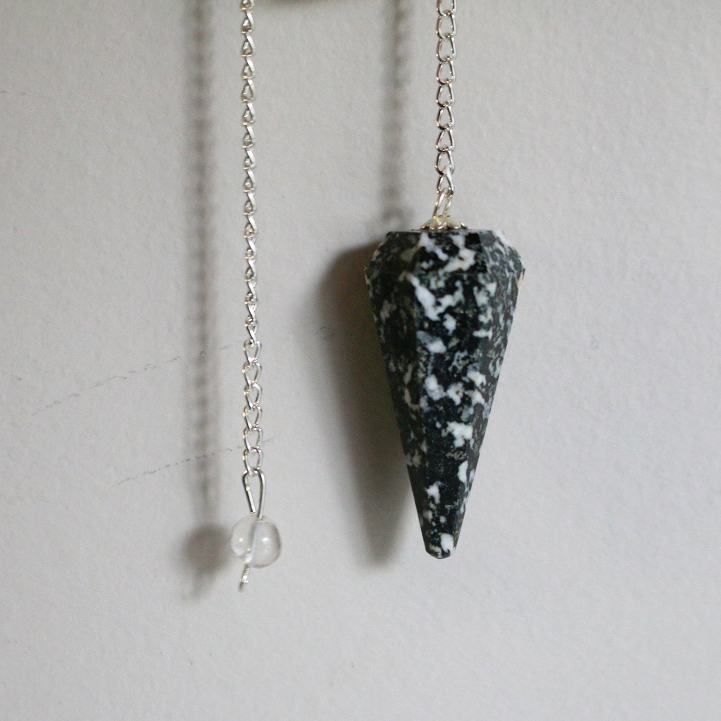 Pendulum | Black & White Tourmaline