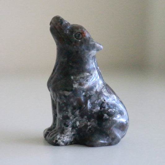 Yooperlite Wolf (1.5 in)