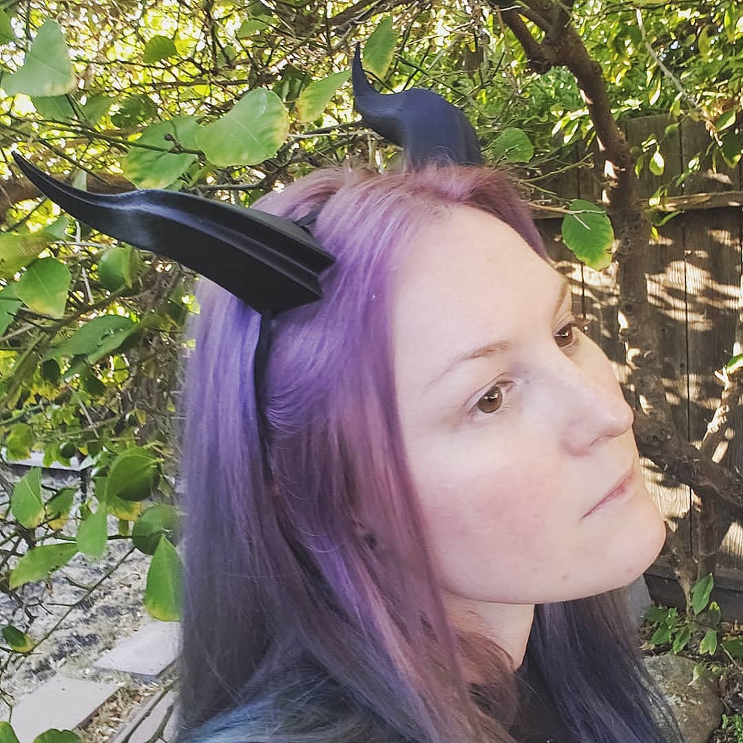 Medium "Double Ridge" Costume Horns