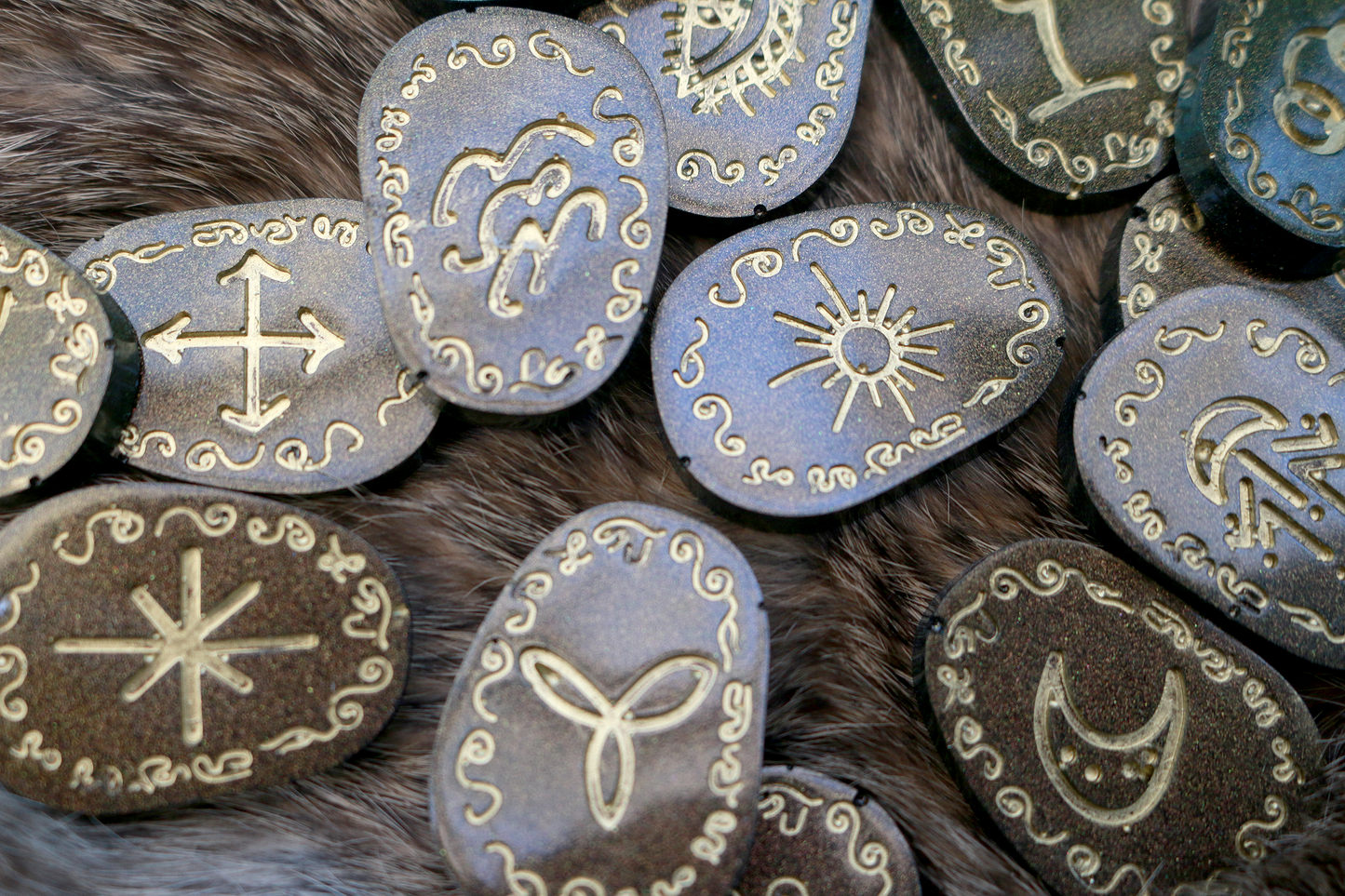 Changeling Green Witches Rune Set