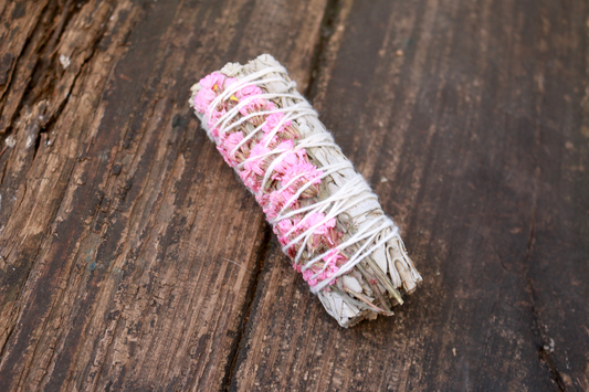 White Sage & Pink Sinuata Smudge Stick
