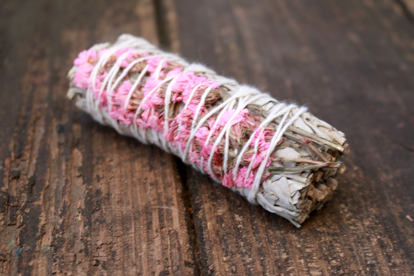 White Sage & Pink Sinuata Smudge Stick